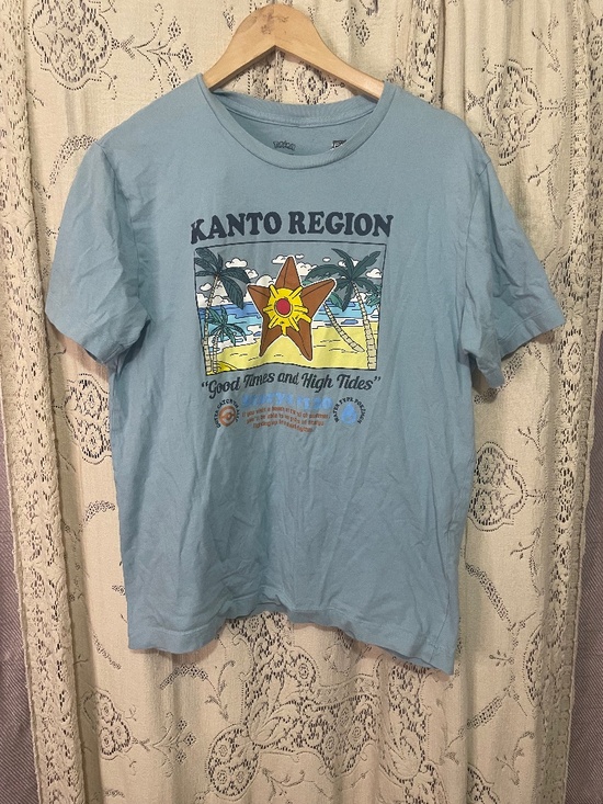 Pokemon Tops - Pokemon:Pokémon Staryu with the text "Kanto Region"